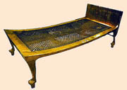 Кровать из гробницы Тутанхамона
